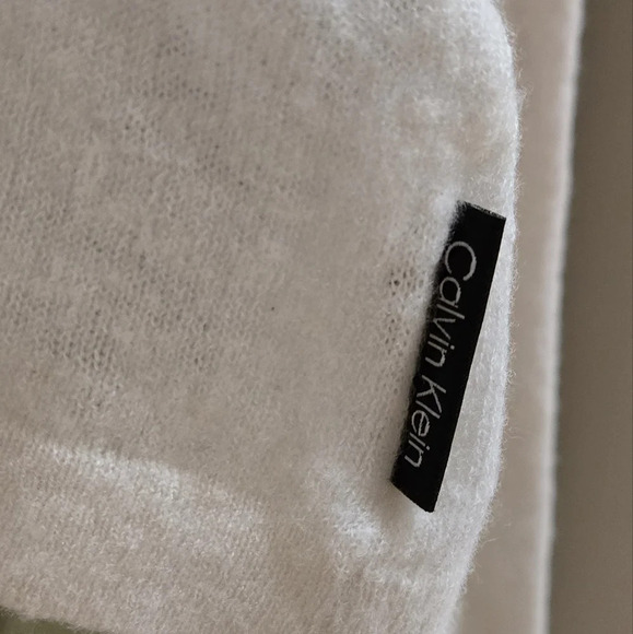 Calvin Klein white wool & nylon long sleeve turtle neck top - Picture 3 of 6